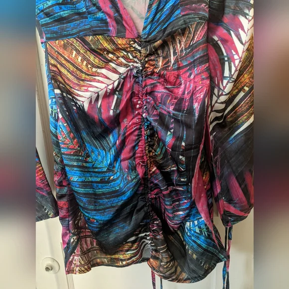 PrettyLittleThing Multi Print Palm Plunge Ruched Mini Dress - Picture 6 of 6